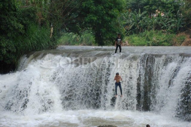 alamat curug parigi, curug parigi, foto curug parigi, harga tiket masuk curug parigi, keindahan curug parigi, lokasi curug parigi, niagara curug parigi, objek wisata alam curug parigi, objek wisata curug parigi wisata alam curug parigi, peta curug parigi, rute menuju curug parigi, liburan seru ke objek wisata curug parigi  bekasi jawa barat