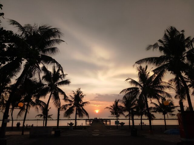 aktivitas di pantai akkarena, alamat pantai akkarena, harga tiket masuk pantai akkarena, jam buka pantai akkarena, keindahan pantai akkarena, lokasi pantai akkarena, pantai akkarena, pantai akkarena makassar, pantai akkarena sulawesi selatan, rute pantai akkarena, pantai akkarena: harga tiket, aktivitas seru, daya tarik, wahana bermain dll