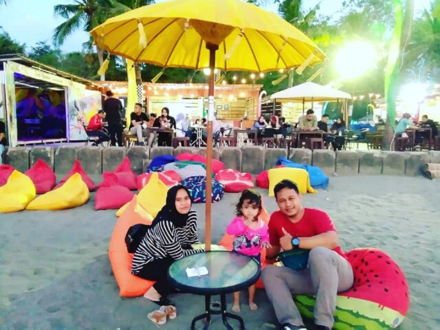 aktivitas di pantai akkarena, alamat pantai akkarena, harga tiket masuk pantai akkarena, jam buka pantai akkarena, keindahan pantai akkarena, lokasi pantai akkarena, pantai akkarena, pantai akkarena makassar, pantai akkarena sulawesi selatan, rute pantai akkarena, pantai akkarena: harga tiket, aktivitas seru, daya tarik, wahana bermain dll