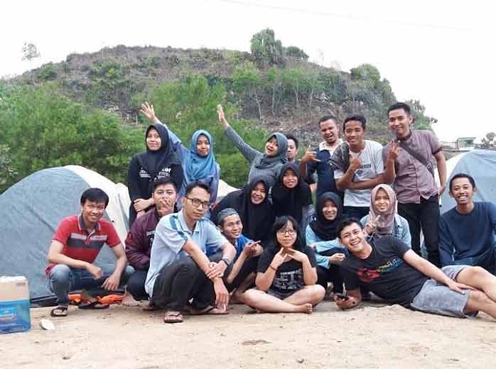 alamat pantai nguyahan, fasilitas pantai nguyahan, harga tiket masuk pantai nguyahan, lokasi pantai nguyahan, pantai nguyahan, rute lokasi pantai nguyahan, rute pantai nguyahan, spot foto pantai nguyahan, tiket masuk pantai nguyahan, wahana pantai nguyahan, pantai nguyahan ‘pasir putih’: harga tiket, daya tarik, aktivitas dll