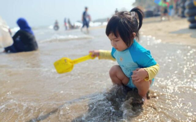 aktivitas pantai sambolo, harga tiket masuk pantai sambolo, letak pantai sambolo, lokasi pantai sambolo, pantai sambolo, pantai sambolo banten, rute pantai sambolo, pantai sambolo banten, harga tiket, wahana, aktivitas seru & fasilitas