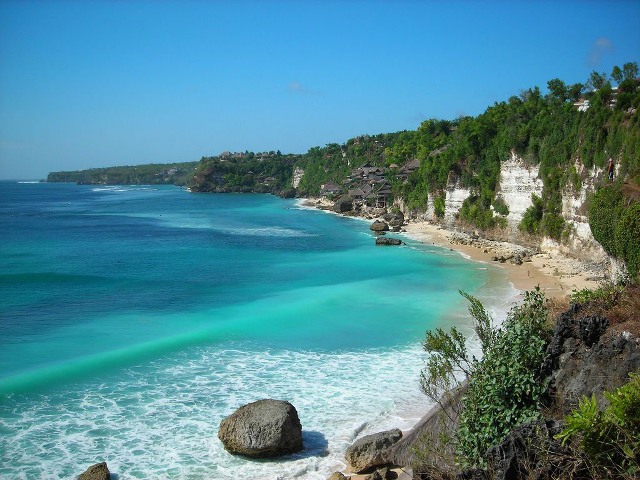 keindahan pantai sawarna, objek wisata pantai sawarna, pantai sawarna, pesona pantai sawarna, sawarna, wisata pantai sawarna, pantai sawarna banten: lokasi, harga tiket masuk, daya tarik dll, Menuju Pantai Sawarna, Keindahan Pantai  Sawarna, Penginapan di Sekitar Pantai, Rute Menuju Lokasi