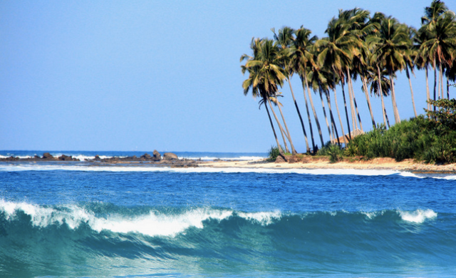 Pantai Sawarna Banten: Lokasi, Harga Tiket Masuk, Daya Tarik dll