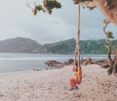 fasilitas pantai wedi ombo, harga tiket pantai wedi ombo, kuliner di pantai wedi ombo, lokasi pantai wedi ombo, lokasi pantai wediombo, pantai wedi ombo, pantai wediombo, penginapan di pantai wedi ombo, tiket masuk pantai wediombo, tiket pantai wedi ombo, wediombo, wisata pantai wedi ombo, pantai wedi ombo gunungkidul: harga tiket, daya tarik, aktivitas seru dll