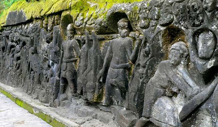 lokasi pura yeh pulu, pura yeh pulu, pura yeh pulu ubud, relief pura yeh pulu bendulu, wisata pura yeh pulu, pura yeh pulu: objek wisata religi bersejarah dengan relief cantik