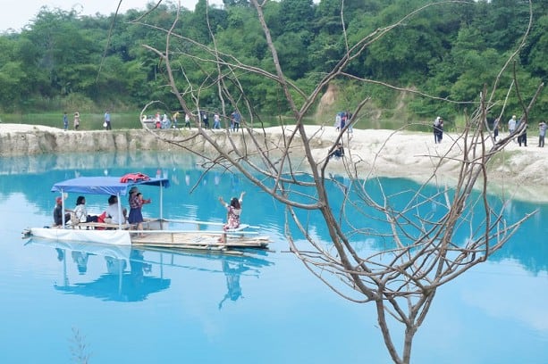 alamat telaga biru cisoka, danau biru cigaru, danau biru cisoka, keindahan telaga biru cisoka, rute menuju telaga biru cisoka, telaga biru cigaru, telaga biru cisoka, telaga biru cisoka tangerang, telaga biru cisoka: harga tiket, fasilitas, daya tarik, aktivitas seru dll