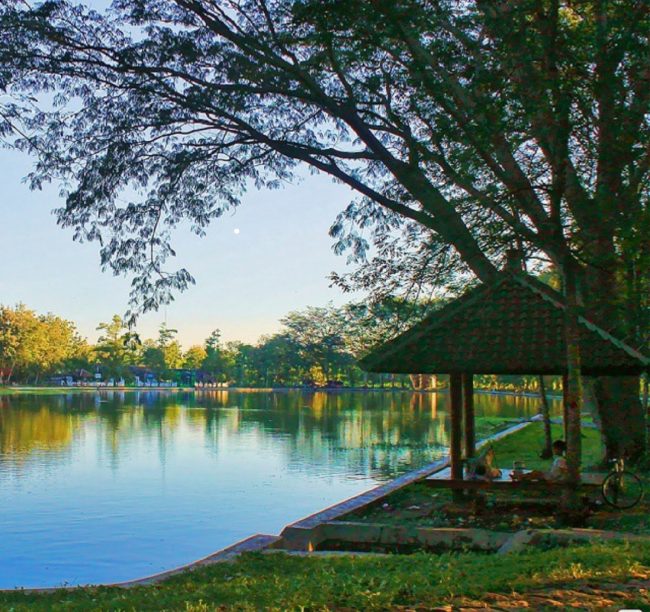 fasilitas telaga jonge, lokasi telaga jonge, objek wisata telaga jonge, rute menuju telaga jonge, telaga jonge, telaga jonge gunung kidul, telaga jonge jogja, tiket telaga jonge, wisata telaga jonge, telaga jonge: bukan cuma wisata air, juga ada pasar digital hits