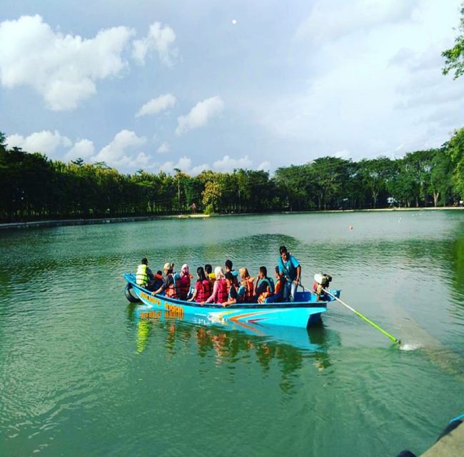 fasilitas telaga jonge, lokasi telaga jonge, objek wisata telaga jonge, rute menuju telaga jonge, telaga jonge, telaga jonge gunung kidul, telaga jonge jogja, tiket telaga jonge, wisata telaga jonge, telaga jonge: bukan cuma wisata air, juga ada pasar digital hits