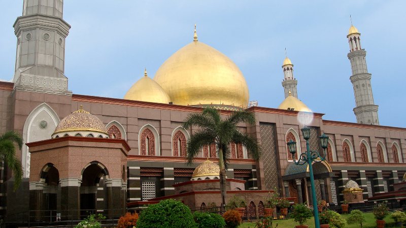 bunga wiladatika, kolam renang di depok, taman bunga wiladatika, tempat wisata di depok, waterboom di depok, waterpark di depok, wisata alam depok, wisata anak di depok, wisata depok, wisata keluarga di depok, top 10+ destinasi wisata terbaik di depok yang wajib dikunjungi saat liburan