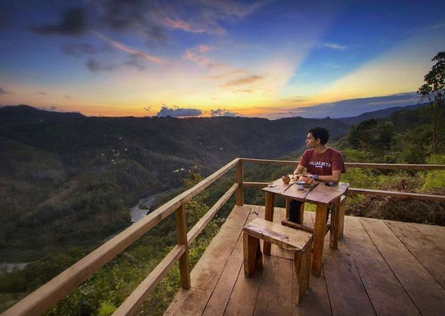 bukit mojo gumelem, bukit mojo gumelem bantul, fasilitas bukit mojo gumelem, foto bukit mojo gumelem, keindahan bukit mojo gumelem, lokasi bukit mojo gumelem, rute menuju lokasi bukit mojo gumelem, wahana bukit mojo gumelem, top 10+ foto bukit mojo gumelem: harga tiket, fasilitas, daya tarik, wahana dll
