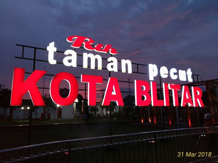 Top 10+ Foto Taman Pecut Kota Blitar: Aktivitas Seru & Daya Tarik Nan Cantik!