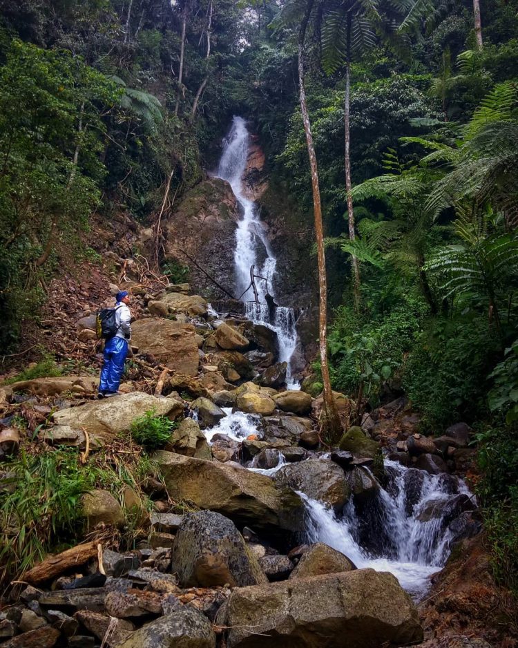 air terjun di jonggol, air terjun indah di jonggol, curug di jonggol, curug indah di jonggol, wisata alam curug di jonggol, wisata curug di jonggol, top 11+ objek wisata & curug di jonggol bogor terhits yang wajib dikunjungi!
