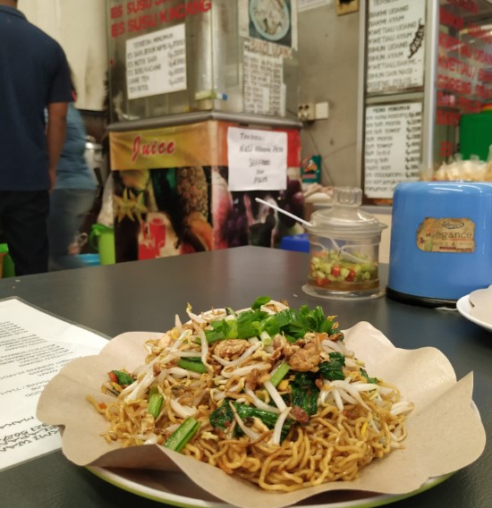 bakmi di pasar 8, bakmi enak di pasar 8, bakmi enak di pasar 8 alam sutera, resto bakmi enak di pasar 8, warung bakmi enak di pasar 8, top 12+ bakmi enak di pasar 8 alam sutera yang legendaris, yummy!