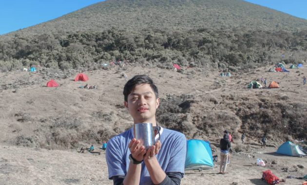 gunung terbaik jawa barat, gunung terindah jawa barat, top 12+ gunung terindah di jawa barat yang paling mentang untuk ditaklukkan