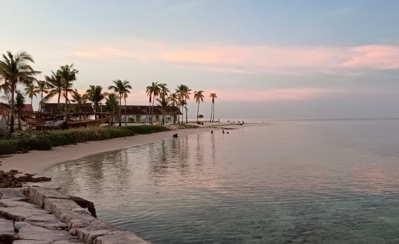 tempat wisata bahari di sulawesi tenggara, wisata bahari di sulawesi tenggara, top 12+ tempat wisata bahari di sulawesi tenggara terbaik & terindah!