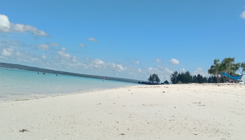 tempat wisata bahari di sulawesi tenggara, wisata bahari di sulawesi tenggara, top 12+ tempat wisata bahari di sulawesi tenggara terbaik & terindah!