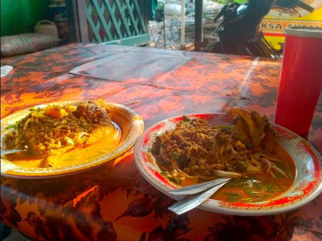 depot laksa di tangerang, laksa di tangerang, outlet laksa di tangerang, resto laksa di tangerang, restoran laksa di tangerang, tempat makan laksa di tangerang, warung laksa di tangerang, top 14+ rekomendasi warung laksa di tangerang paling enak & legendaris!