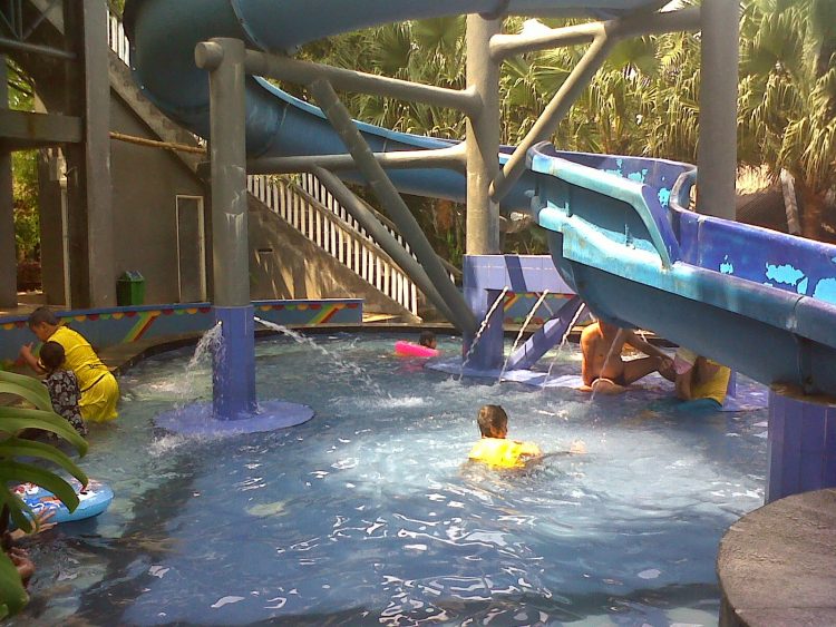 kolam renang di kota depok, tempat liburan di kota depok, tempat rekreasi di kota depok, tempat wisata di kota depok, waterpark di kota depok, wisata alam di kota depok, wisata di kota depok, top 14+ tempat wisata di kota depok terbaik & paling hits dikunjungi