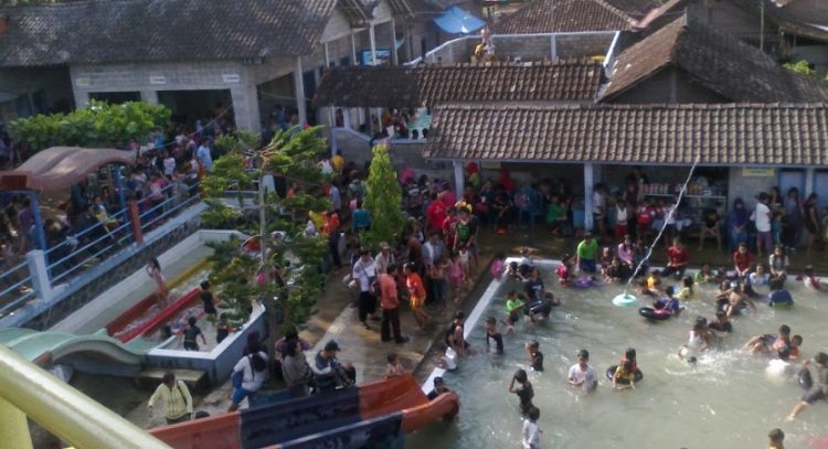 kolam renang di boyolali, tempat wisata di boyolali, wahana air di boyolali, waterboom di boyolali, waterpark di boyolali, wisata di boyolali, wisata keluarga di boyolali, top 15+ kolam renang di boyolali terbesar & terbaik, waterpark, waterboom seru!