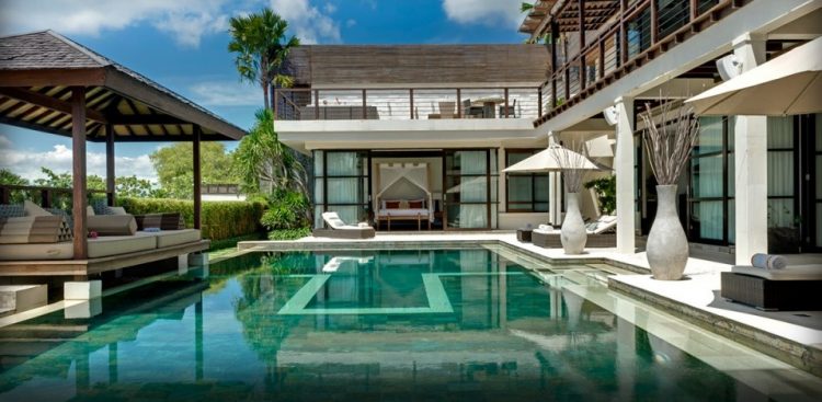 Top 15+ Villa di Jimbaran Fasilitas Mewah Harga Murah, Dekat Pantai!