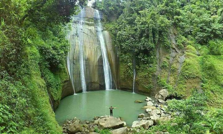 air terjun cianjur, air terjun di cianjur, curug cianjur, curug di cianjur, keindahan curug di cianjur, tempat wisata di cianjur, wisata air terjun di cianjur, wisata alam di cianjur, wisata curug di cianjur, top 18+ curug di cianjur terbaik & terhits, air terjun dengan view spektakuler!