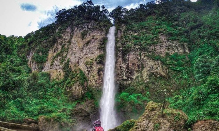 air terjun cianjur, air terjun di cianjur, curug cianjur, curug di cianjur, keindahan curug di cianjur, tempat wisata di cianjur, wisata air terjun di cianjur, wisata alam di cianjur, wisata curug di cianjur, top 18+ curug di cianjur terbaik & terhits, air terjun dengan view spektakuler!
