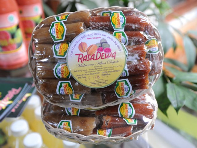 buah tangan khas depok, cemilan khas depok, jajanan khas depok, khas depok, makanan khas depok, oleh-oleh khas depok, top 18+ oleh-oleh khas depok terpopuler yang wajib dibawa pulang!