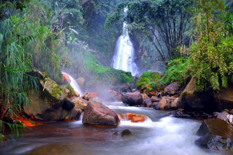 air terjun di banjarnegara, curug di banjarnegara, objek wisata air terjun di banjarnegara, tempat wisata di banjarnegara, wisata air terjun di banjarnegara, wisata alam di banjarnegara, top 19+ air terjun di banjarnegara terbaik & terhits, lokasi, rute & tiket masuk