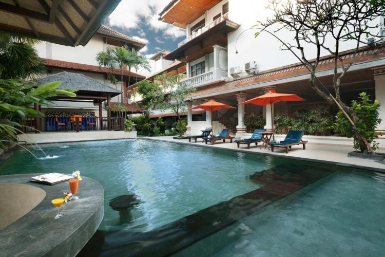 hotel dekat pantai kuta, hotel di kuta, hotel menghadap pantai kuta, hotel mewah pantai kuta, hotel murah dekat pantai kuta, hotel murah di kuta, hotel murah kuta, top 19+ hotel dekat pantai kuta paling asyik buat bermalam, dari rp100ribuan