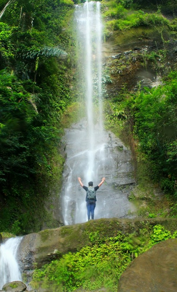 air terjun di kuningan, curug di kuningan, curug terbaik di kuningan, daftar air terjun di kuningan, objek wisata di kuningan, tempat rekreasi alam di kuningan, wisata air terjun di kuningan, wisata alam di kuningan, wisata curug di kuningan, top 20+ curug di kuningan terbaik & terhits, wisata alam air terjun terbaru!