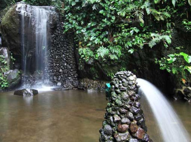 air terjun di kuningan, curug di kuningan, curug terbaik di kuningan, daftar air terjun di kuningan, objek wisata di kuningan, tempat rekreasi alam di kuningan, wisata air terjun di kuningan, wisata alam di kuningan, wisata curug di kuningan, top 20+ curug di kuningan terbaik & terhits, wisata alam air terjun terbaru!