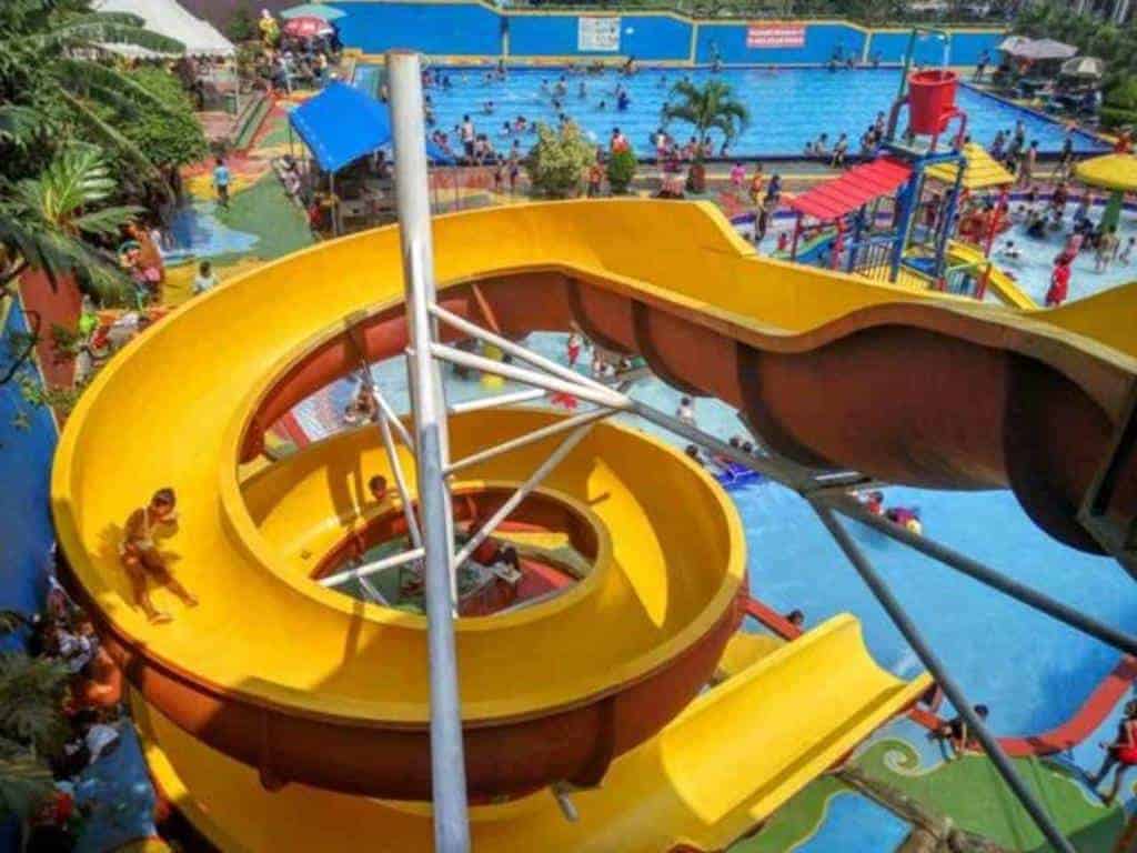 kolam renang di banten, kolam renang di tangerang, kolam renang di tangerang selatan, tempat berenang di tangerang, waterboom di tangerang, waterpark di tangerang, waterpark di tangerang selatan, wisata air di tangerang, top 21+ kolam renang di tangerang banten terbesar & terbaik untuk liburan
