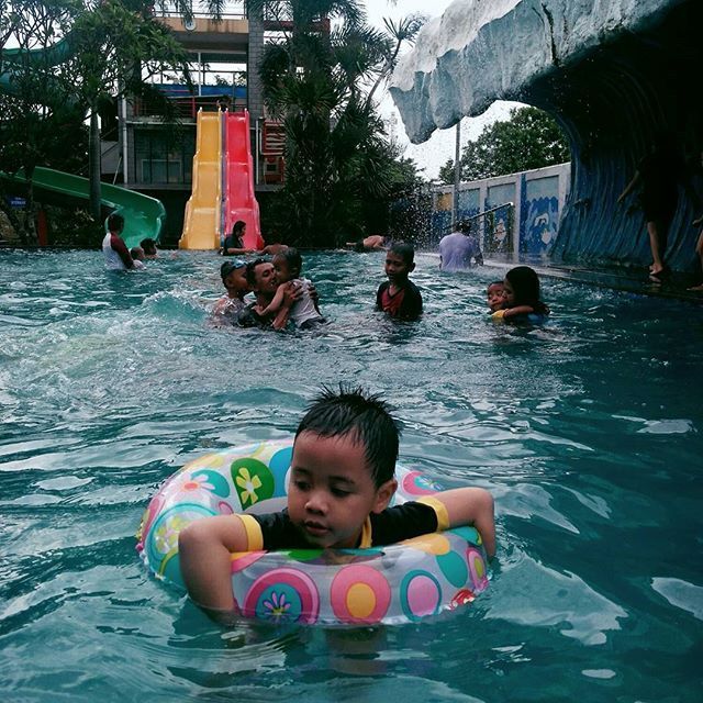 kolam renang di banten, kolam renang di tangerang, kolam renang di tangerang selatan, tempat berenang di tangerang, waterboom di tangerang, waterpark di tangerang, waterpark di tangerang selatan, wisata air di tangerang, top 21+ kolam renang di tangerang banten terbesar & terbaik untuk liburan