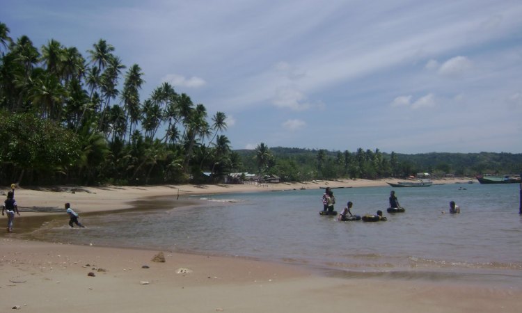air terjun di banggai kepulauan, destinasi wisata di banggai kepulauan, objek wisata di banggai kepulauan, pantai di banggai kepulauan, tempat wisata di banggai kepulauan, wisata di banggai kepulauan, top 21+ tempat wisata di banggai kepulauan terbaik & hits dikunjungi
