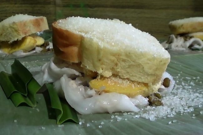 buah tangan khas cianjur, cinderamata khas cianjur, makanan khas cianjur, oleh-oleh cianjur, oleh-oleh khas cianjur, top 24+ oleh-oleh khas cianjur yang wajib dibawa pulang, makanan & minuman