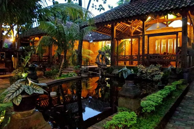 cafe di bsd, kuliner di bsd, kuliner enak di bsd, resto di bsd, restoran di bsd, rumah makan di bsd, tempat makan di bsd, tempat makan enak di bsd, wisata kuliner di bsd, top 24+ restoran tempat makan enak di bsd, cafe buat wisata kuliner