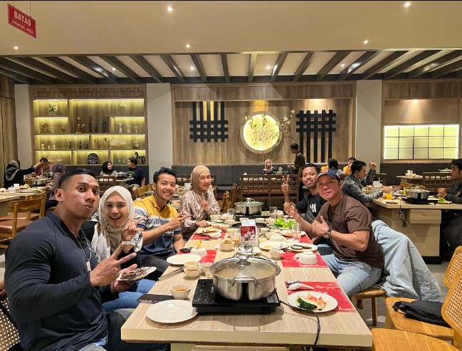 cafe di sidoarjo, kuliner di sidoarjo, restoran di sidoarjo, tempat makan di sidoarjo, tempat makan enak di sidoarjo, tempat wisata kuliner di sidoarjo, warung makan di sidoarjo, wisata kuliner di sidoarjo, top 24+ tempat makan di sidoarjo yang paling enak, restoran legend!