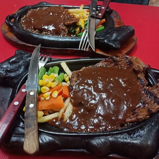 cafe di sidoarjo, kuliner di sidoarjo, restoran di sidoarjo, tempat makan di sidoarjo, tempat makan enak di sidoarjo, tempat wisata kuliner di sidoarjo, warung makan di sidoarjo, wisata kuliner di sidoarjo, top 24+ tempat makan di sidoarjo yang paling enak, restoran legend!
