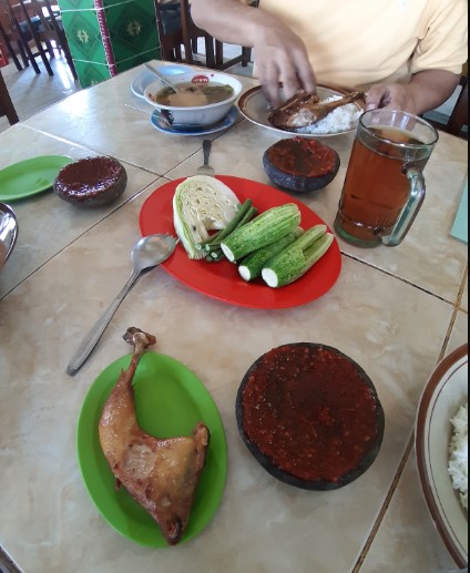 kuliner enak di brebes, resto di brebes, restoran di brebes, rumah makan di brebes, tempat makan di brebes, tempat makan enak di brebes, tempat wisata kuliner di brebes, top 25+ tempat makan di brebes yang enak, restoran, wisata kuliner legendaris!