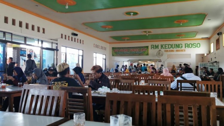 kuliner enak di brebes, resto di brebes, restoran di brebes, rumah makan di brebes, tempat makan di brebes, tempat makan enak di brebes, tempat wisata kuliner di brebes, top 25+ tempat makan di brebes yang enak, restoran, wisata kuliner legendaris!