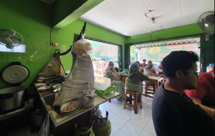 cafe di demak, kuliner khas di demak, resto di demak, restoran di demak, rumah makan di demak, tempat kuliner di demak, tempat makan di demak, tempat makan enak di demak, tempat makan khas di demak, tempat makan seafood di demak, tempat ngopi di demak, tempat nongkrong di demak, tempat wisata kuliner di demak, top 25+ tempat makan di demak paling enak & legendaris, resto, cafe, kuliner khas!
