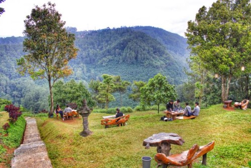 daftar tempat makan romantis di bandung, tempat makan paling romantis di bandung, tempat makan romantis dan murah di bandung, tempat makan romantis di bandung, tempat makan romantis di bandung selatan, tempat wisata kuliner romantis di bandung, top 25+ tempat makan romantis di bandung, bisa ajak si doi kencan!
