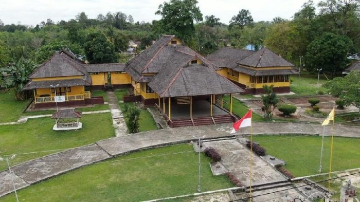 air terjun di sintang, taman nasional di sintang, tempat liburan di sintang, tempat rekreasi di sintang, tempat  wisata di sintang, wisata alam di sintang, wisata di sintang, wisata sintang, wisata sintang kalimantan barat, top 26+ tempat wisata di sintang kalbar terbaik & paling hits yang wajib dikunjungi