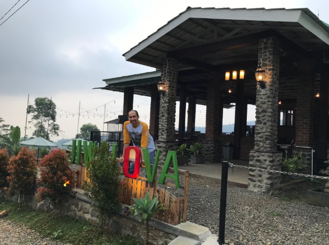 cafe di batang, kafe di batang, resto di batang, restoran di batang, rumah makan di batang, tempat hangout di batang, tempat hits di batang, tempat kongkow di batang, tempat makan di batang, tempat nongkrong di batang, top 27+ cafe tempat nongkrong di batang hits & cozy, resto kongkow yang kekinian!