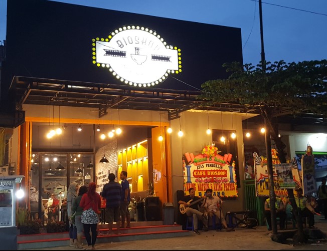 Top 27+ Cafe Tempat Nongkrong di Batang Hits & Cozy, Resto Kongkow yang Kekinian!