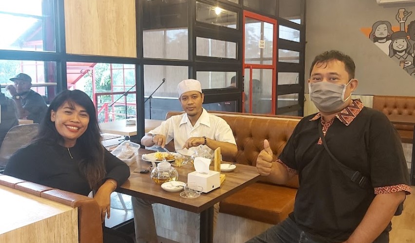 cafe 24 jam di brebes, cafe di brebes, resto 24 jam di brebes, resto di brebes, tempat hangout di brebes, tempat hits di brebes, tempat kongkow di brebes, tempat makan di brebes, tempat nongkrong 24 jam di brebes, tempat nongkrong di brebes, top 29+ cafe tempat nongkrong di brebes hits buat kongkow, coffee shop kekinian!
