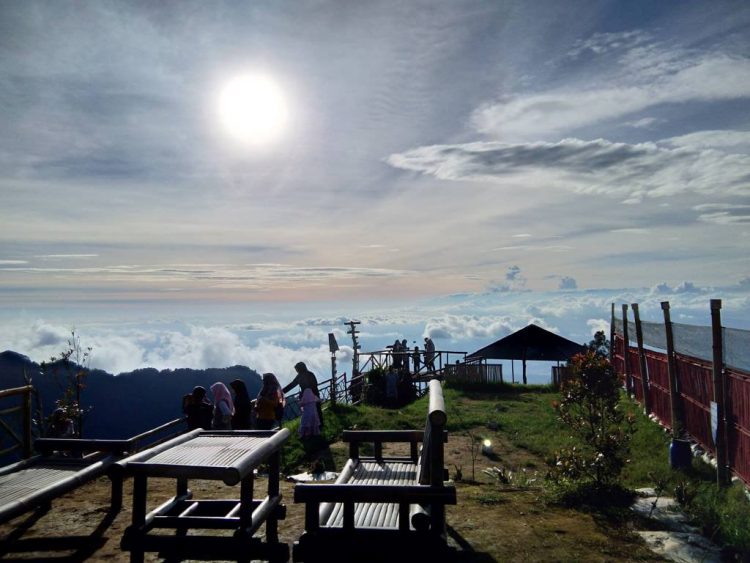 cafe 24 jam di brebes, cafe di brebes, resto 24 jam di brebes, resto di brebes, tempat hangout di brebes, tempat hits di brebes, tempat kongkow di brebes, tempat makan di brebes, tempat nongkrong 24 jam di brebes, tempat nongkrong di brebes, top 29+ cafe tempat nongkrong di brebes hits buat kongkow, coffee shop kekinian!