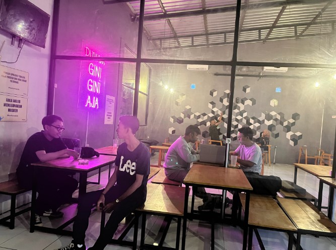 cafe 24 jam di brebes, cafe di brebes, resto 24 jam di brebes, resto di brebes, tempat hangout di brebes, tempat hits di brebes, tempat kongkow di brebes, tempat makan di brebes, tempat nongkrong 24 jam di brebes, tempat nongkrong di brebes, top 29+ cafe tempat nongkrong di brebes hits buat kongkow, coffee shop kekinian!