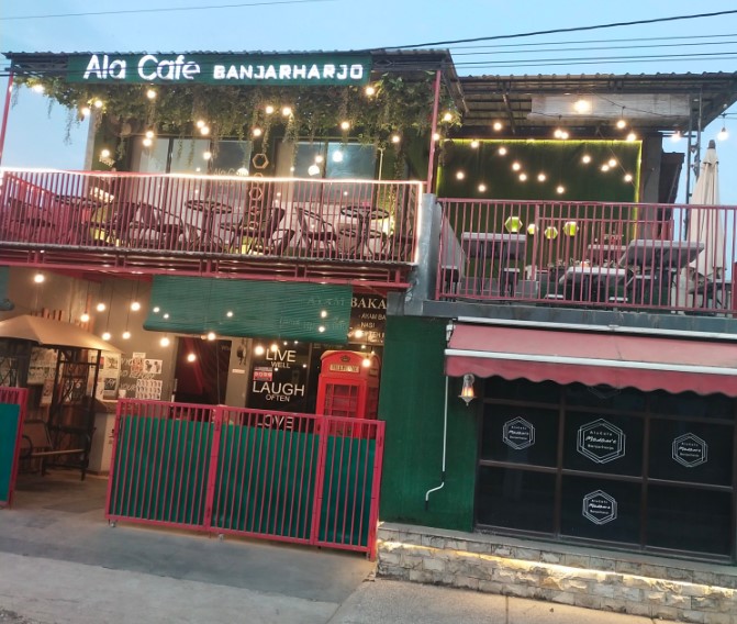 cafe 24 jam di brebes, cafe di brebes, resto 24 jam di brebes, resto di brebes, tempat hangout di brebes, tempat hits di brebes, tempat kongkow di brebes, tempat makan di brebes, tempat nongkrong 24 jam di brebes, tempat nongkrong di brebes, top 29+ cafe tempat nongkrong di brebes hits buat kongkow, coffee shop kekinian!