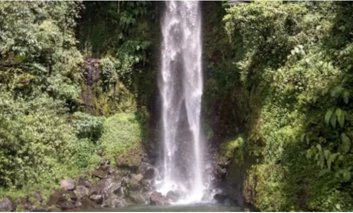 air terjun di tasikmalaya, air terjun terbaik di tasikmalaya, curug di tasikmalaya, objek wisata alam di sambas, tasikmalaya, tempat liburan di tasikmalaya, tempat rekreasi di tasikmalaya, tempat wisata di tasikmalaya, wisata air terjun di tasikmalaya, wisata alam di tasikmalaya, top 29+ curug di tasikmalaya terhits & terbaik dikunjungi